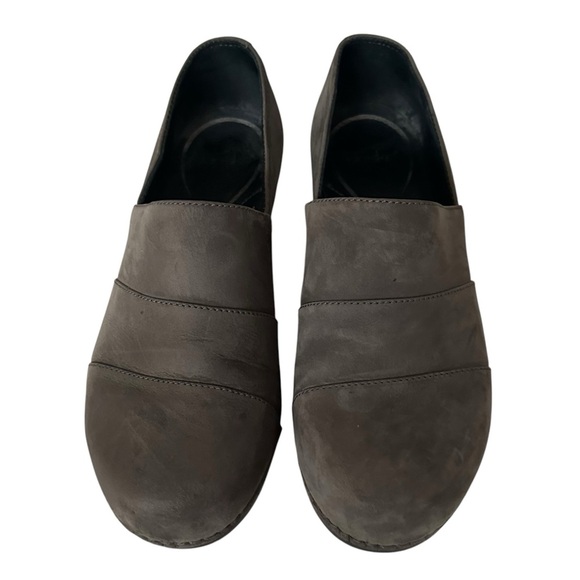 DANSKO TENLEY SABLE GREY SUEDE SLIP ON CLOGS SIZE 40 - Picture 3 of 14